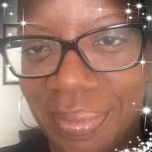 Meet your Posher, Cynthia